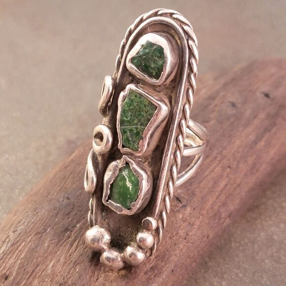 Old Pawn Navajo Organic Three Green Freeform Shaped Bezel Set Turquoise Ring B… - Picture 3 of 9